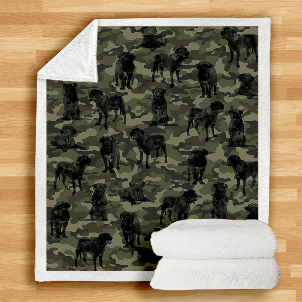 Dogue De Bordeaux Camo Blanket Dogue De Bordeaux Camo Blanket