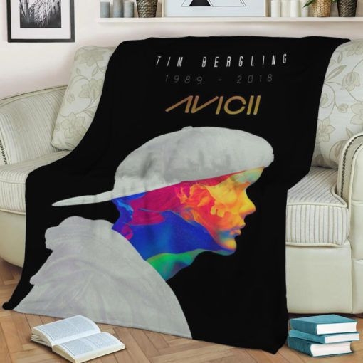 AVICII BEST SELLER FLEECE BLANKET GIFT FOR FAN AVICII BEST SELLER FLEECE BLANKET GIFT FOR FAN