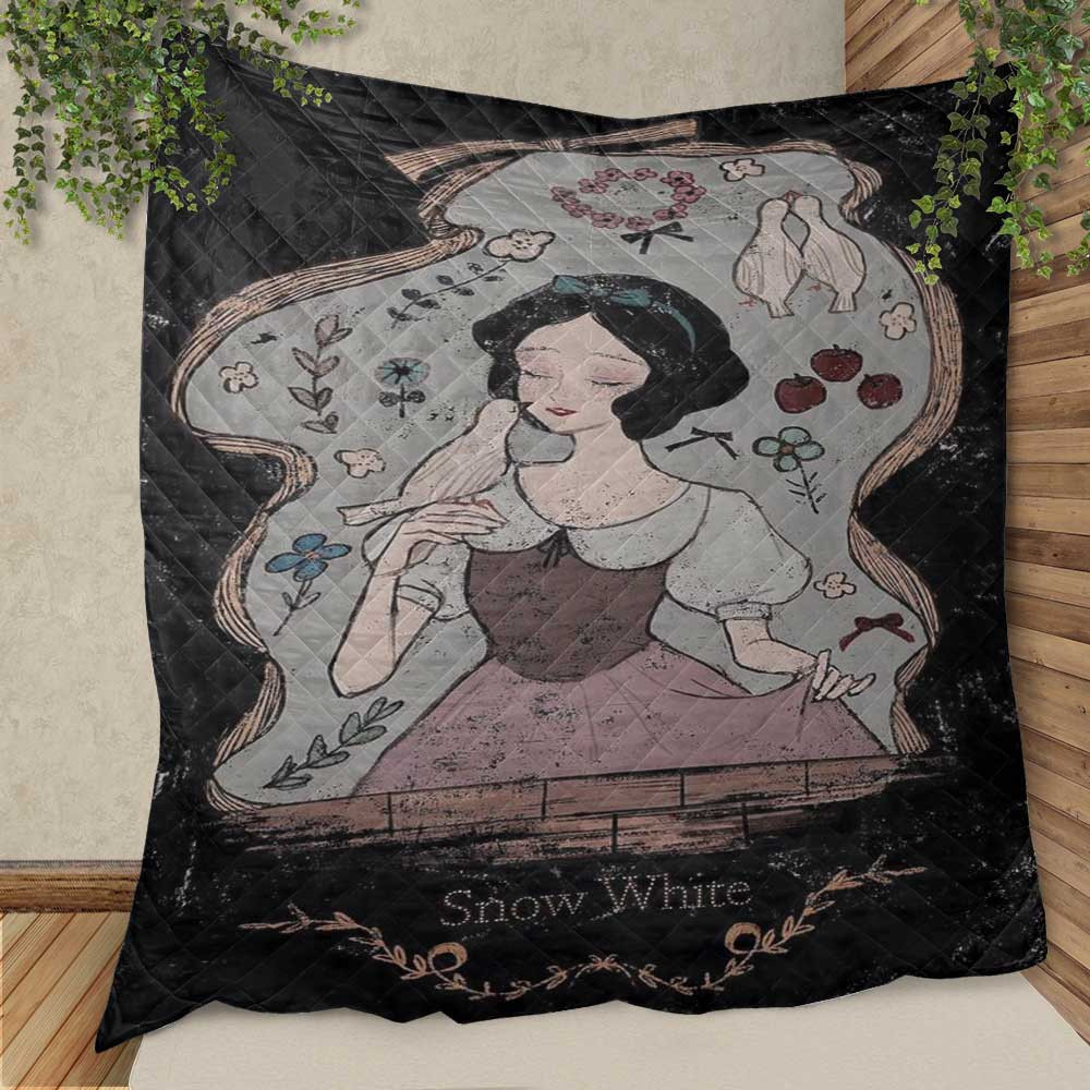Beautiful Snow White Disney Cartoon Christmas Gift Lover Blanket Beautiful Snow White Disney Cartoon Christmas Gift Lover Blanket