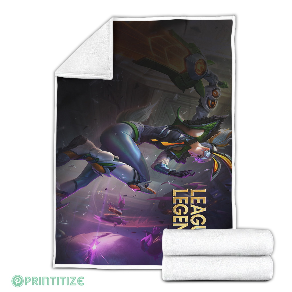 Battle Bunny Riven LOL Blanket Battle Bunny Riven LOL Blanket