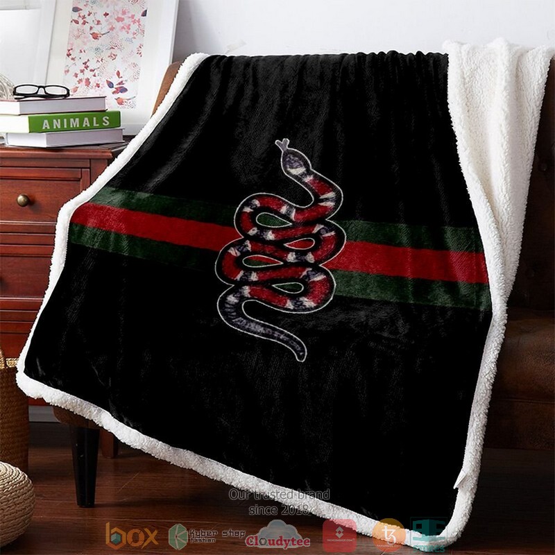 Gucci Red Snake Black Fleece Blanket Gucci Red Snake Black Fleece Blanket