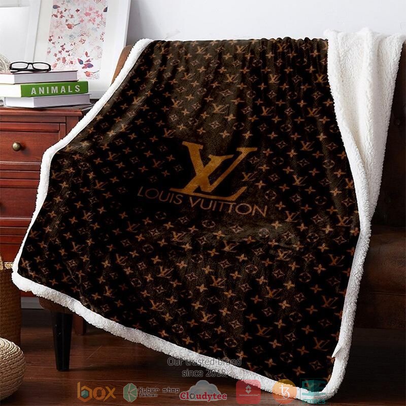 Louis Vuitton Brown Pattern Fleece Blanket Louis Vuitton Brown Pattern Fleece Blanket