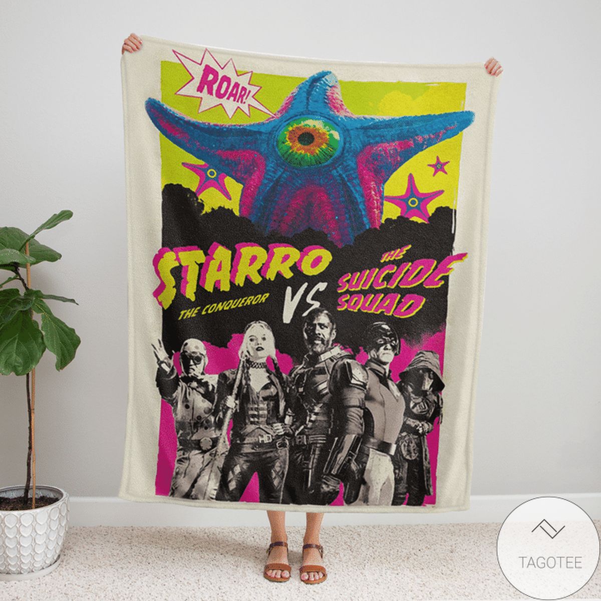 The Suicide Squad Vs Starro Fleece Blanket The Suicide Squad Vs Starro Fleece Blanket